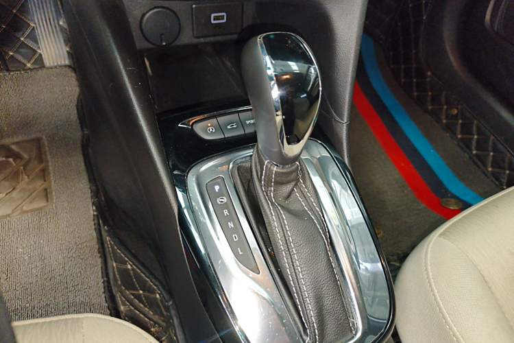Used Buick Excelle 2020 15N CVT Elite Edition Gear Lever
