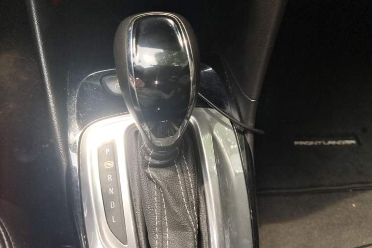 Used Buick Excelle 2020 15N CVT Elite Edition Gear Lever