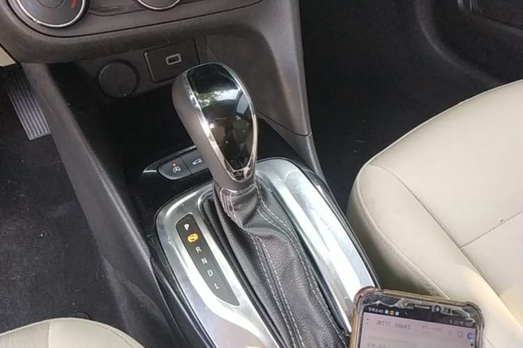 Used Buick Excelle 2020 15N CVT Elite Edition Gear Lever
