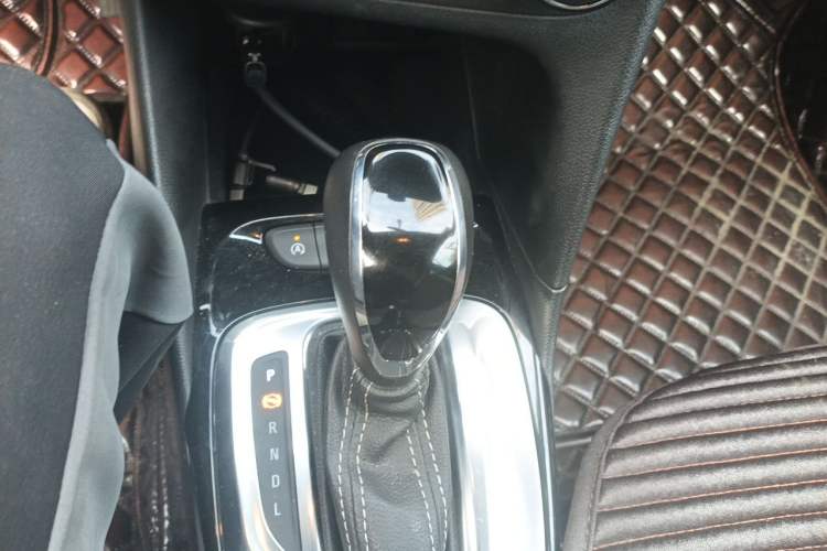 Used Buick Excelle 2020 15N CVT Elite Edition Gear Lever