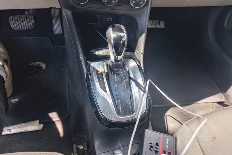 Used Buick Excelle 2020 15N CVT Elite Edition Gear Lever