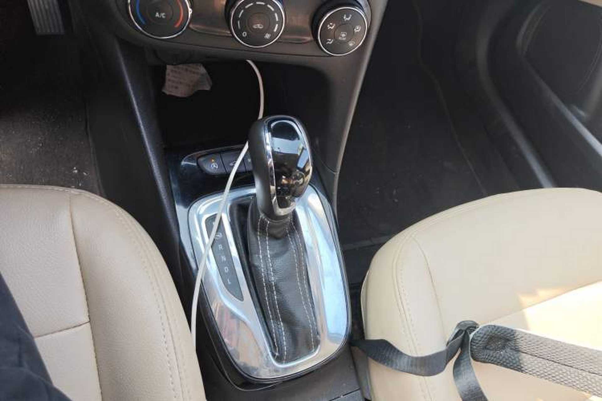 Used Buick Excelle 2020 15N CVT Elite Edition Gear Lever