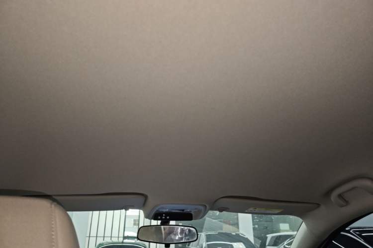 Used Buick Excelle 2020 15N CVT Elite Edition Headliner