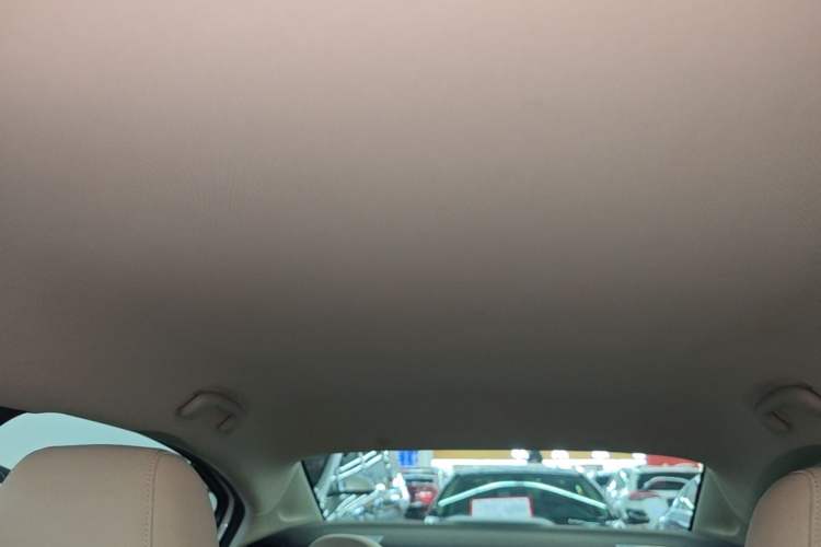Used Buick Excelle 2020 15N CVT Elite Edition Headliner