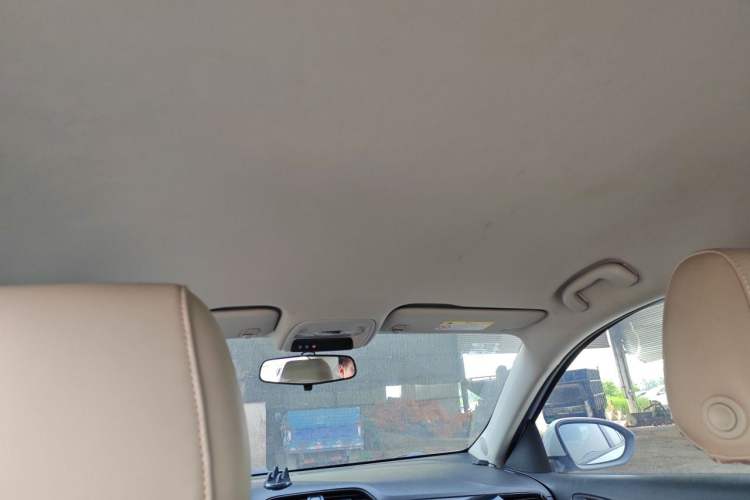 Used Buick Excelle 2020 15N CVT Elite Edition Headliner