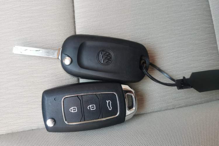 Used Buick Excelle 2020 15N CVT Elite Edition Interior 1