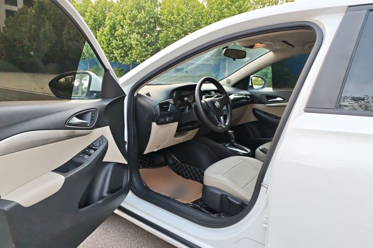 Used Buick Excelle 2020 15N CVT Elite Edition Interior 2