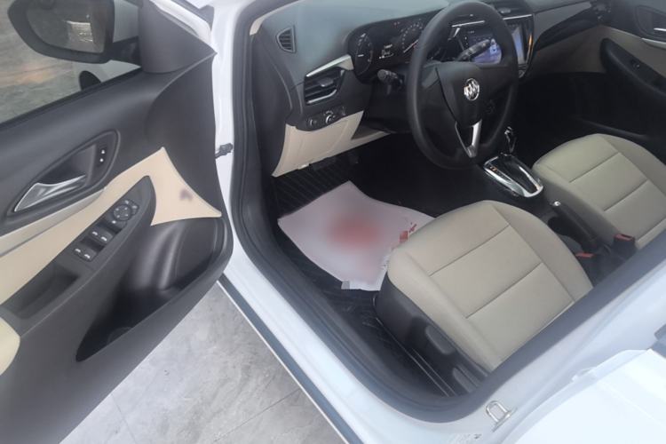 Used Buick Excelle 2020 15N CVT Elite Edition Interior 2