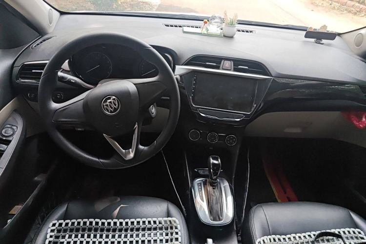 Used Buick Excelle 2020 15N CVT Elite Edition Interior 2