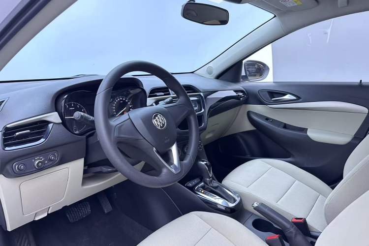 Used Buick Excelle 2020 15N CVT Elite Edition Interior 3