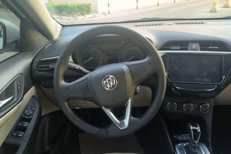 Used Buick Excelle 2020 15N CVT Elite Edition Interior 3