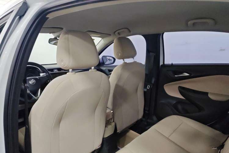 Used Buick Excelle 2020 15N CVT Elite Edition Interior 3