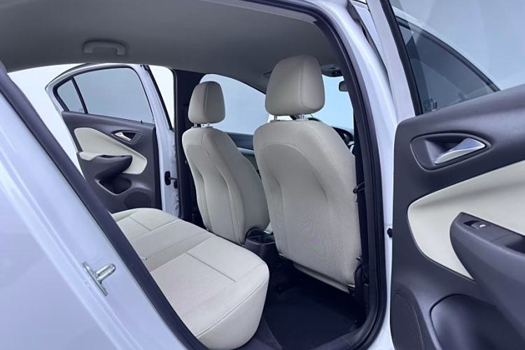 Used Buick Excelle 2020 15N CVT Elite Edition Interior 4