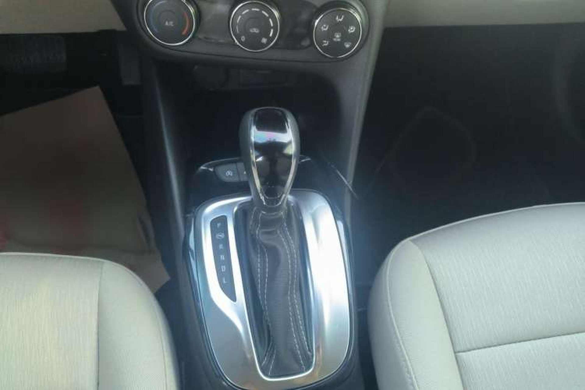 Used Buick Excelle 2020 15N CVT Elite Edition Interior 5