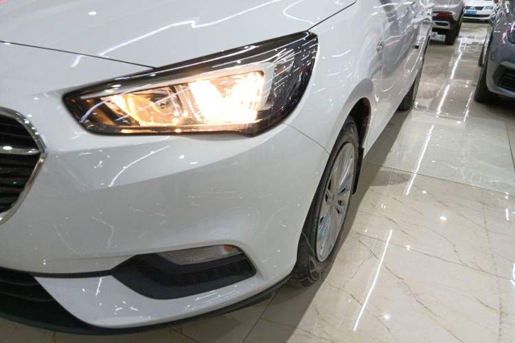 Used Buick Excelle 2020 15N CVT Elite Edition Left Front Headlight