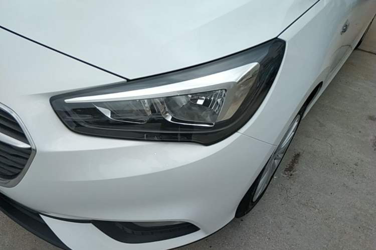Used Buick Excelle 2020 15N CVT Elite Edition Left Front Headlight