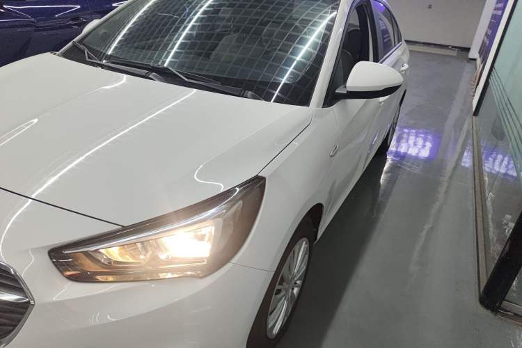 Used Buick Excelle 2020 15N CVT Elite Edition Left Front Headlight