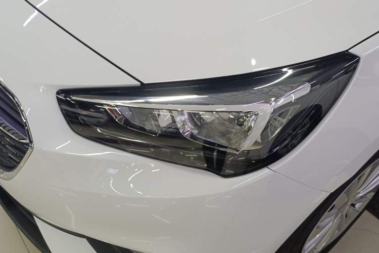 Used Buick Excelle 2020 15N CVT Elite Edition Left Front Headlight