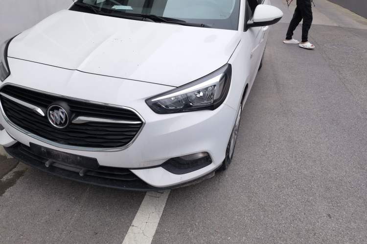 Used Buick Excelle 2020 15N CVT Elite Edition Left Front Headlight