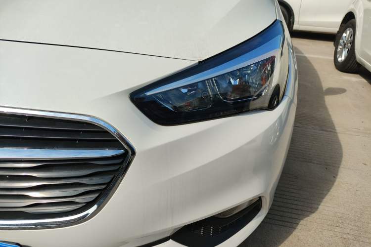 Used Buick Excelle 2020 15N CVT Elite Edition Left Front Headlight