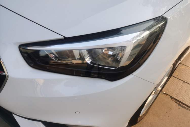 Used Buick Excelle 2020 15N CVT Elite Edition Left Front Headlight