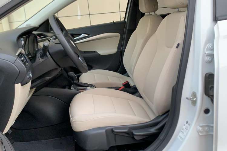Used Buick Excelle 2020 15N CVT Elite Edition Left Front Seat