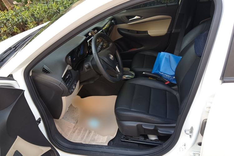 Used Buick Excelle 2020 15N CVT Elite Edition Left Front Seat