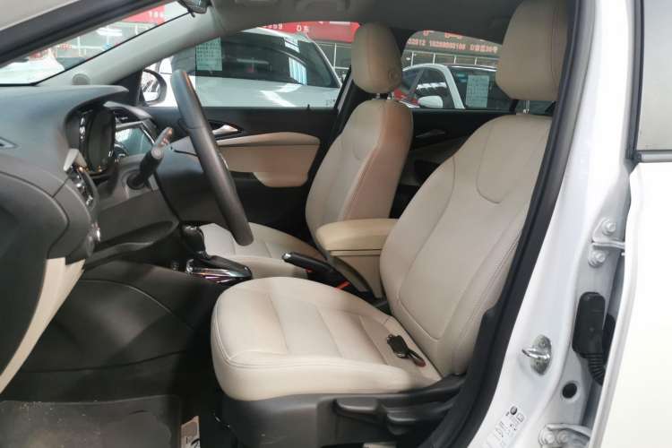 Used Buick Excelle 2020 15N CVT Elite Edition Left Front Seat
