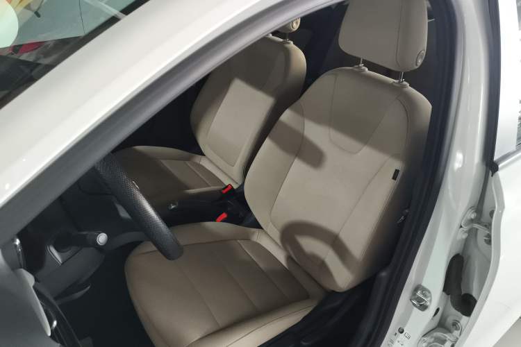 Used Buick Excelle 2020 15N CVT Elite Edition Left Front Seat