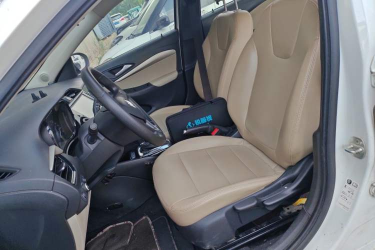 Used Buick Excelle 2020 15N CVT Elite Edition Left Front Seat