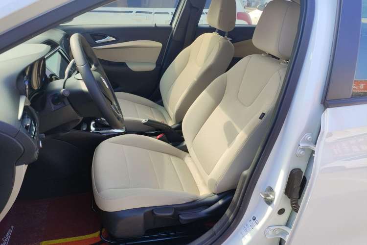 Used Buick Excelle 2020 15N CVT Elite Edition Left Front Seat