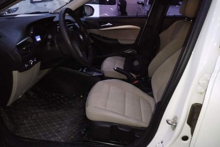 Used Buick Excelle 2020 15N CVT Elite Edition Left Front Seat