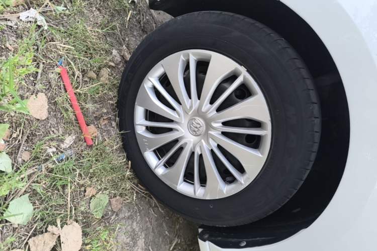 Used Buick Excelle 2020 15N CVT Elite Edition Left Front Wheel Hub