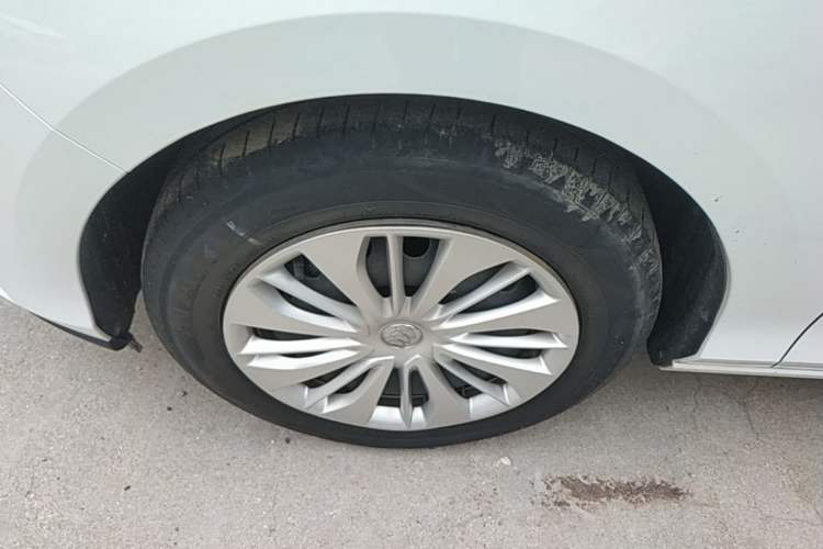 Used Buick Excelle 2020 15N CVT Elite Edition Left Front Wheel Hub