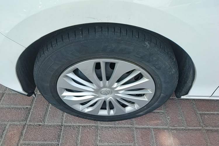 Used Buick Excelle 2020 15N CVT Elite Edition Left Front Wheel Hub