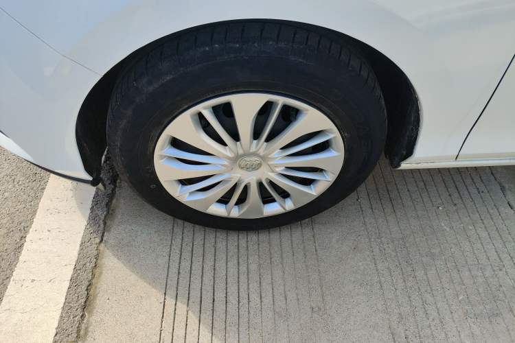 Used Buick Excelle 2020 15N CVT Elite Edition Left Front Wheel Hub
