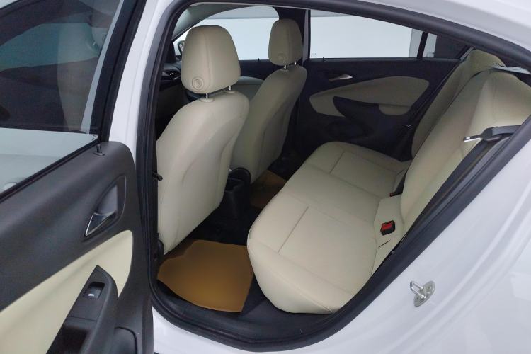 Used Buick Excelle 2020 15N CVT Elite Edition Left Rear Seat
