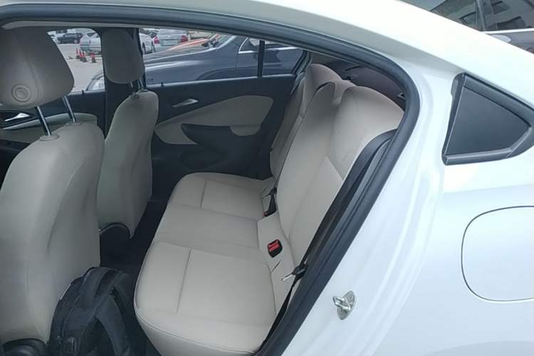 Used Buick Excelle 2020 15N CVT Elite Edition Left Rear Seat