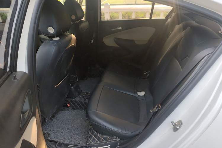Used Buick Excelle 2020 15N CVT Elite Edition Left Rear Seat
