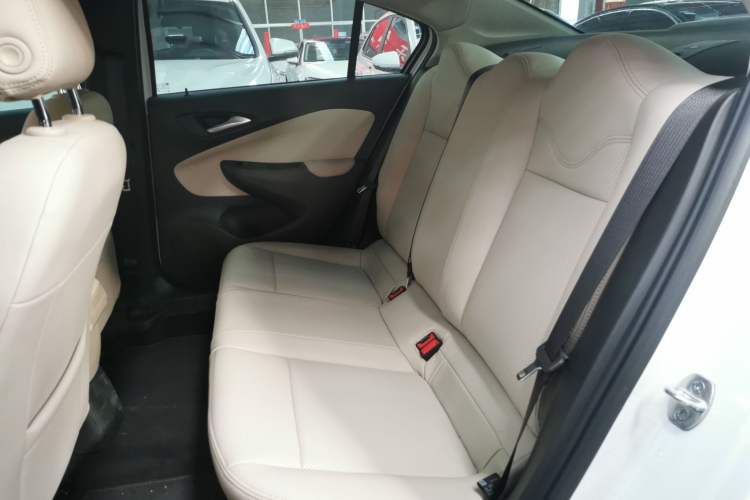 Used Buick Excelle 2020 15N CVT Elite Edition Left Rear Seat