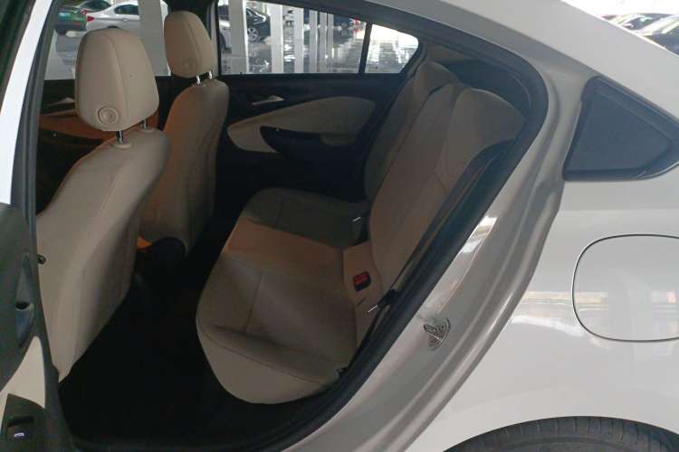 Used Buick Excelle 2020 15N CVT Elite Edition Left Rear Seat