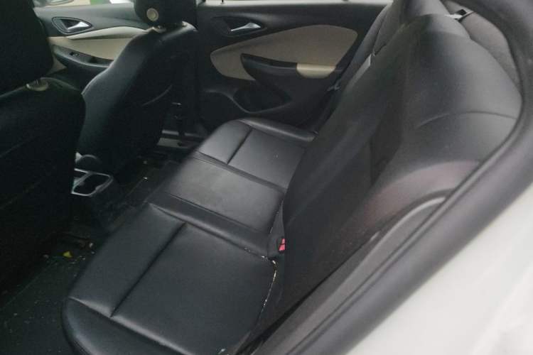 Used Buick Excelle 2020 15N CVT Elite Edition Left Rear Seat