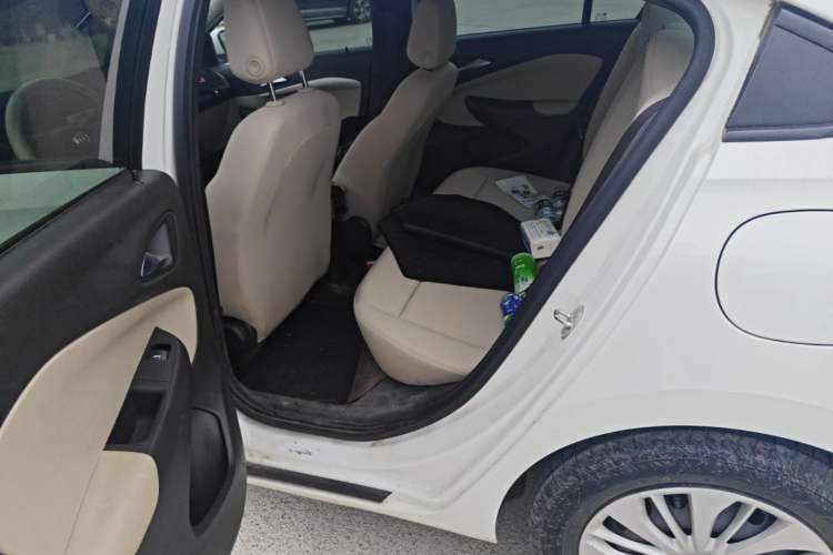 Used Buick Excelle 2020 15N CVT Elite Edition Left Rear Seat