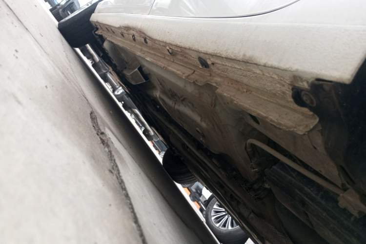 Used Buick Excelle 2020 15N CVT Elite Edition Left Side Sill