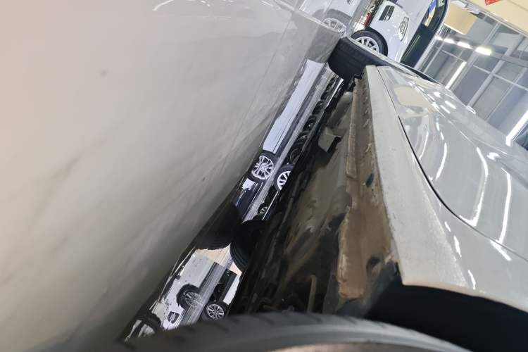 Used Buick Excelle 2020 15N CVT Elite Edition Left Side Sill