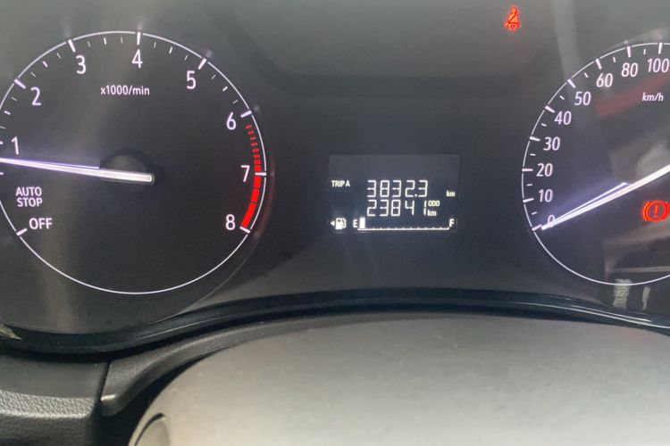 Used Buick Excelle 2020 15N Manual Elite Version Odometer Close Up