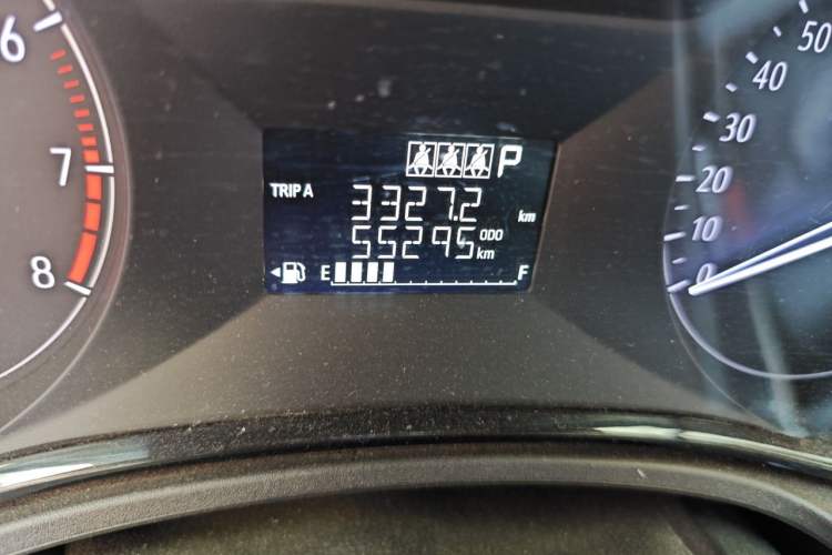 Used Buick Excelle 2020 15N CVT Elite Edition Odometer Close Up