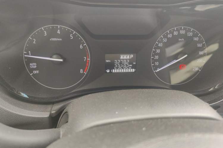 Used Buick Excelle 2020 15N CVT Elite Edition Odometer Close Up