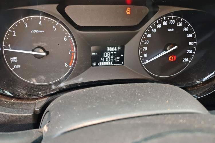 Used Buick Excelle 2020 15N CVT Elite Edition Odometer Close Up