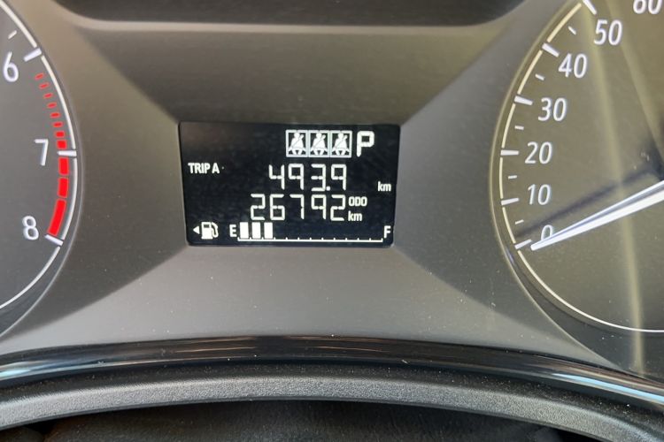 Used Buick Excelle 2020 15N CVT Elite Edition Odometer Close Up